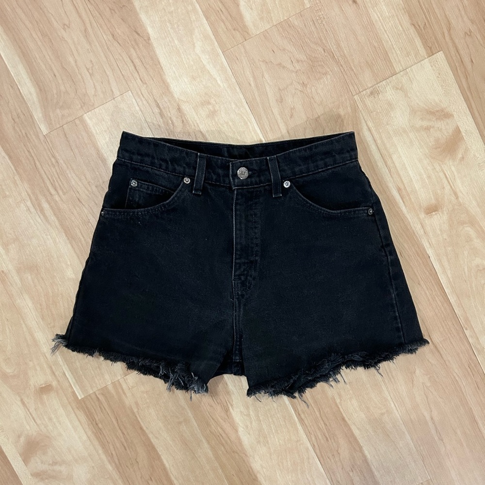 Vintage Levi’s 550 Black Denim Distressed Cut Off High-Rise Shorts - Orange Tab